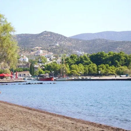 Protessilaos 3* Néa Ankhíalos