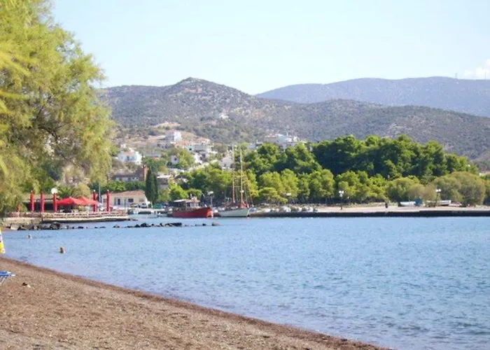 Protessilaos 3* Néa Ankhíalos